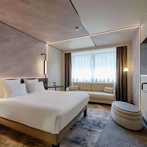 Novotel Muenchen Airport - Newly Renovated Duitsland